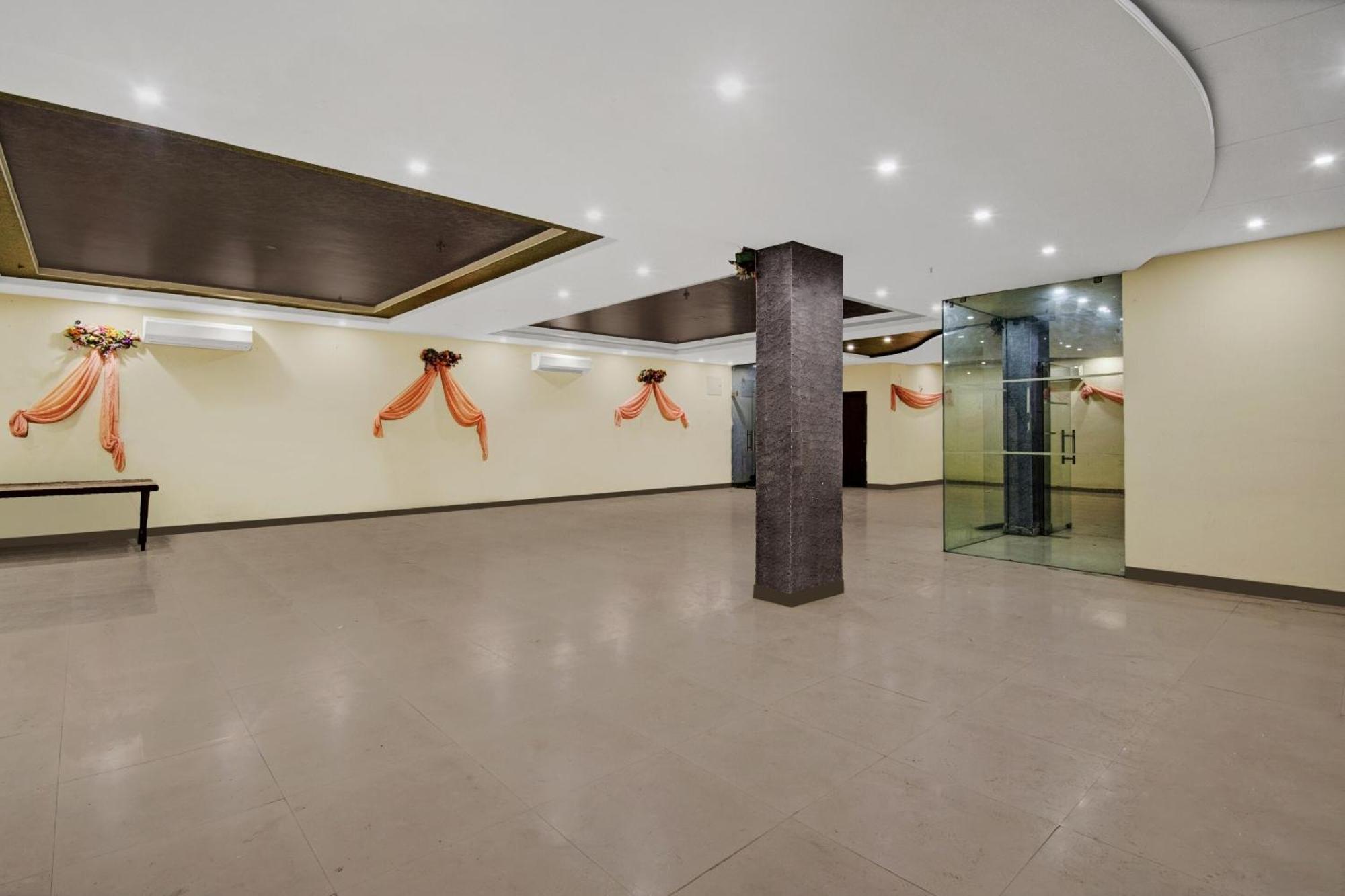 Townhouse Oak Hotel Heritage Heights Jaipur Exteriör bild