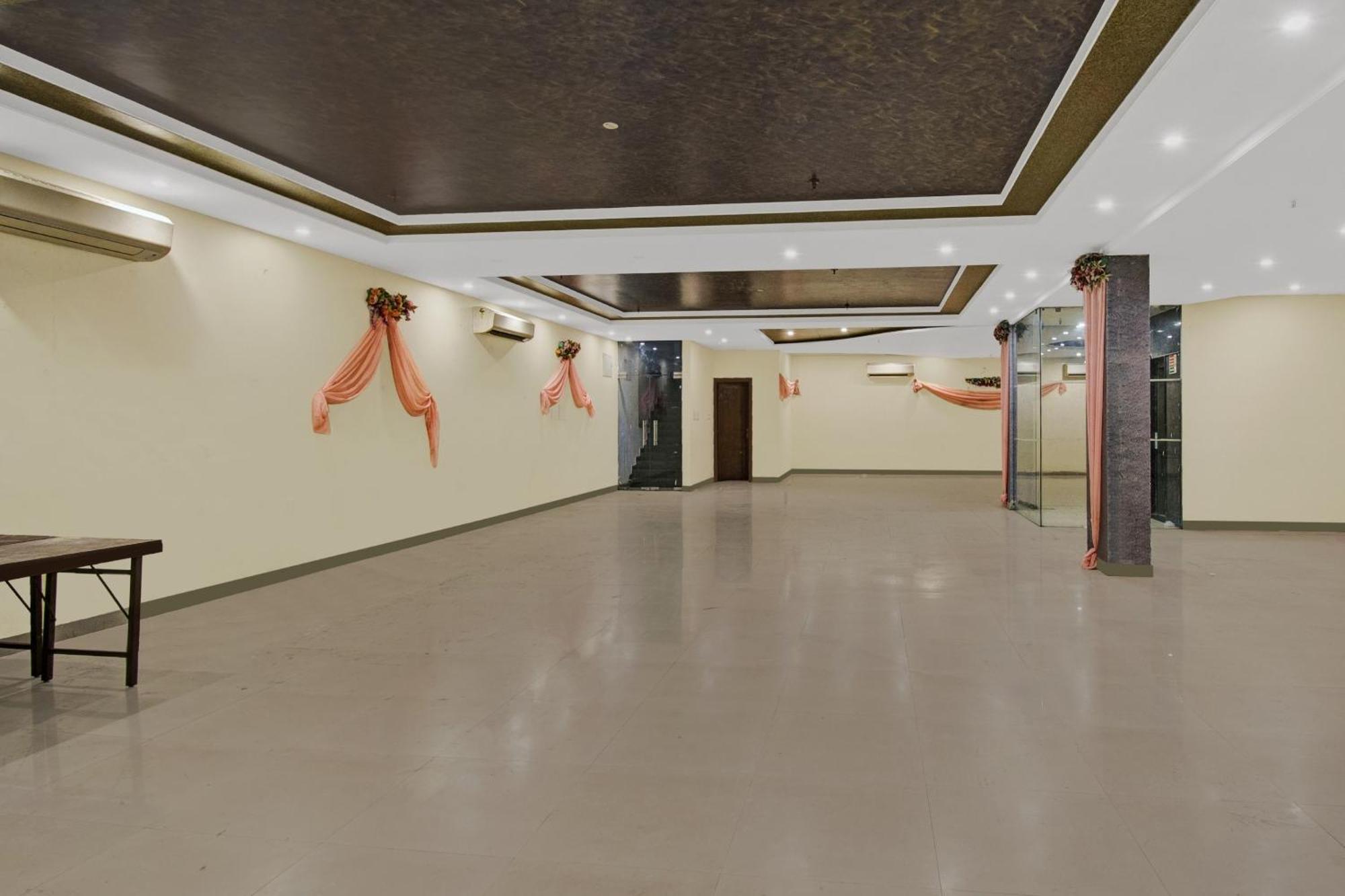 Townhouse Oak Hotel Heritage Heights Jaipur Exteriör bild