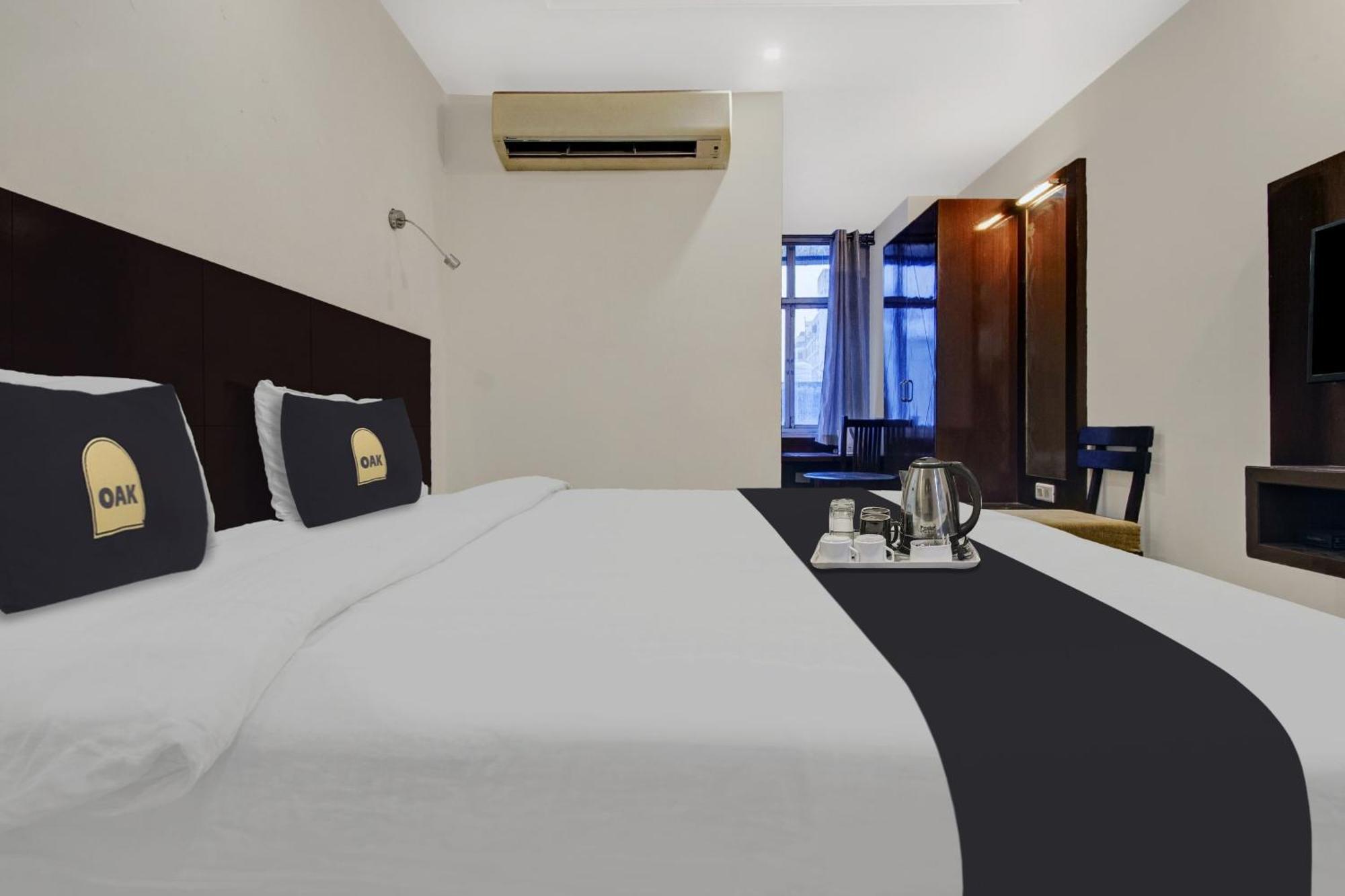 Townhouse Oak Hotel Heritage Heights Jaipur Exteriör bild